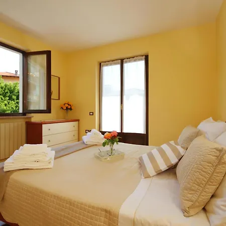 Apartment Sunrise In - Happy Baveno