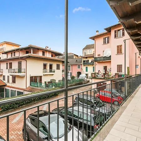 Daire Sunrise In - Happy *