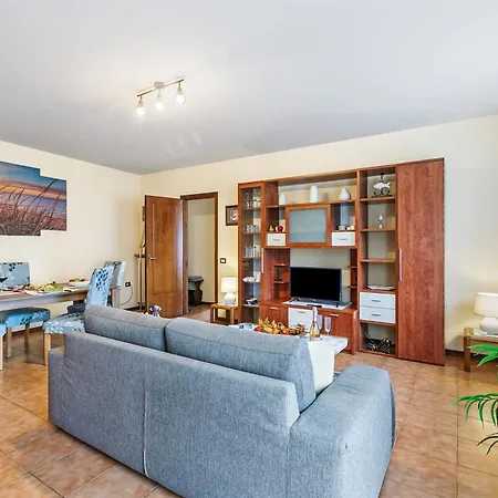 아파트 Sunrise In Baveno: Apartment For 4 With Balcony - Happy Rentals *