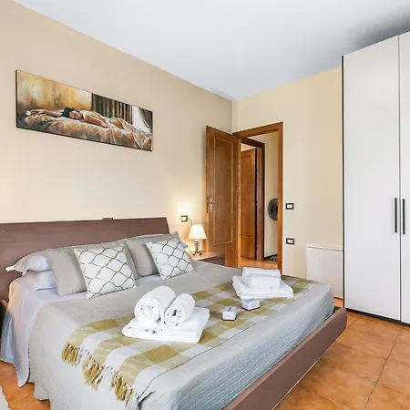 아파트 Sunrise In Baveno: Apartment For 4 With Balcony - Happy Rentals 바메노