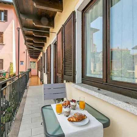 아파트 Sunrise In Baveno: Apartment For 4 With Balcony - Happy Rentals *